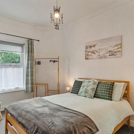 Finest Retreats - Atherfield Apartments No 6 - Tree Tops Paignton Bagian luar foto