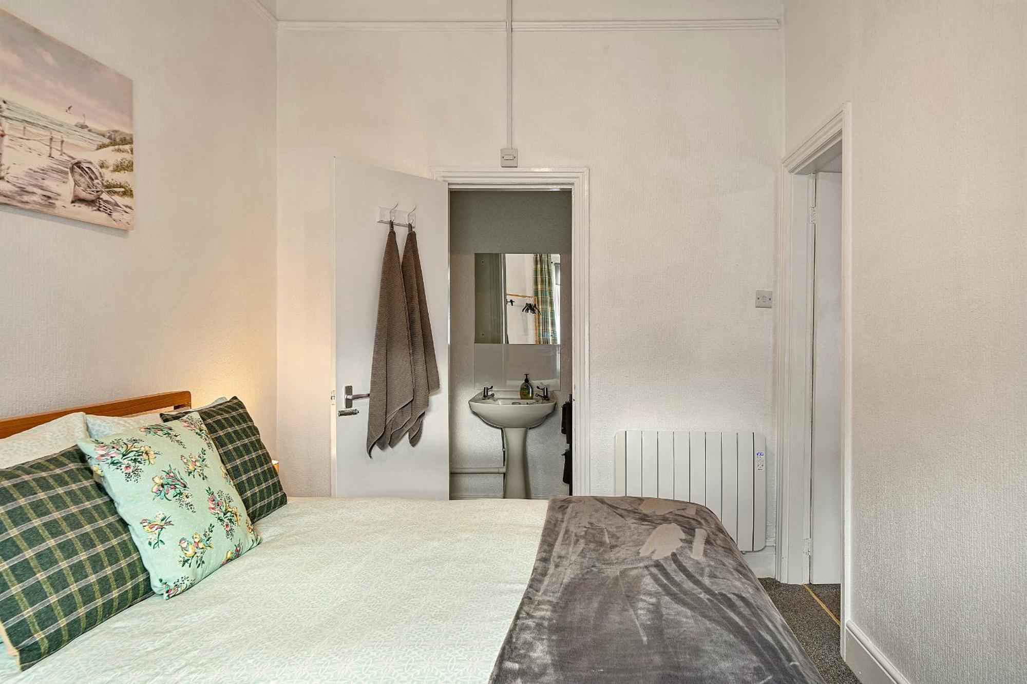 Finest Retreats - Atherfield Apartments No 6 - Tree Tops Paignton Bagian luar foto